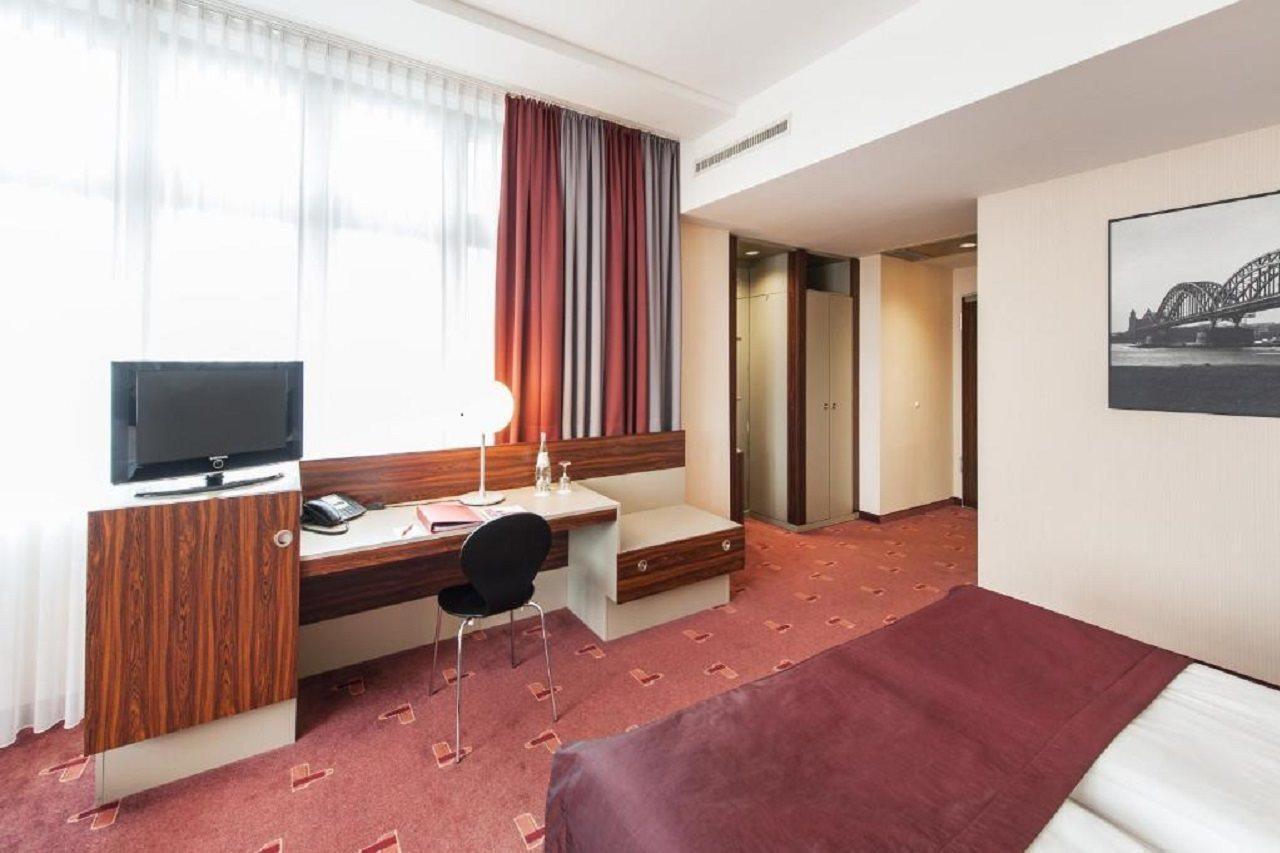 Hotel Köln Dış mekan fotoğraf