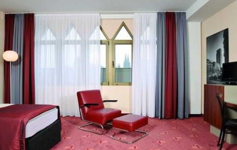 Hotel Köln Dış mekan fotoğraf